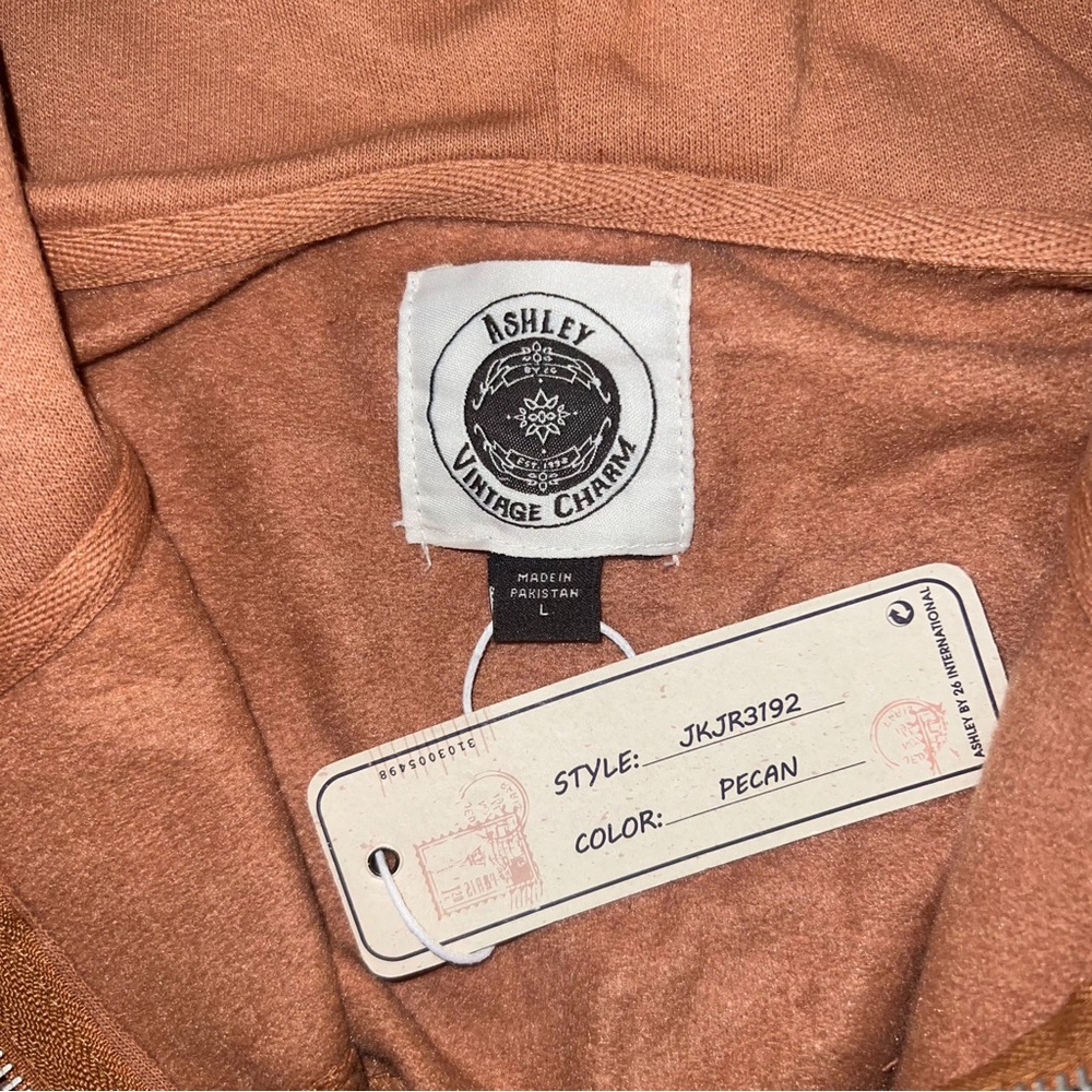 Ashley Vintage Charm Cropped Full Zip Hoodie - Pecan, Size L - Picture 2 of 10